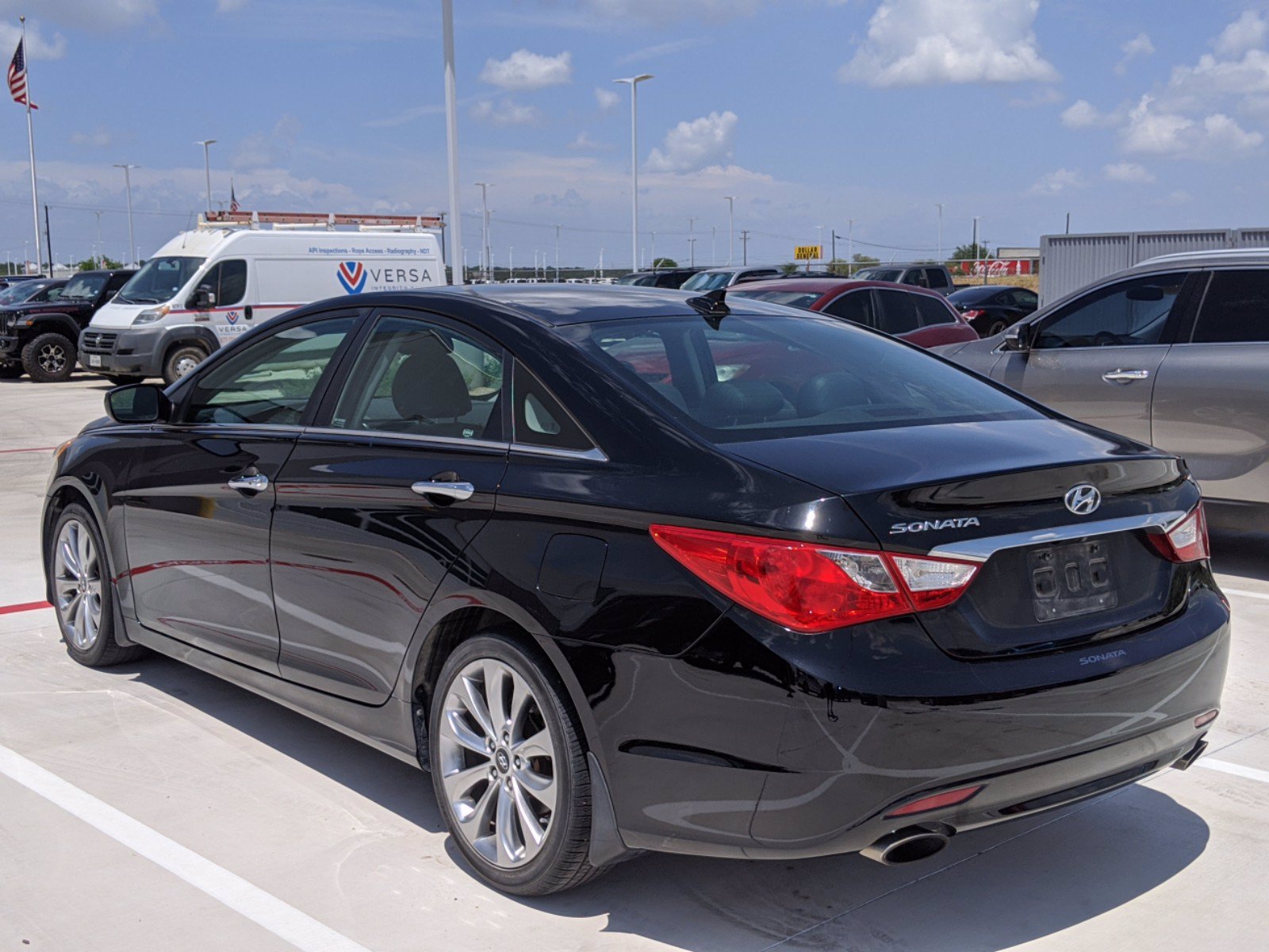 Hyundai sonata 2012 год